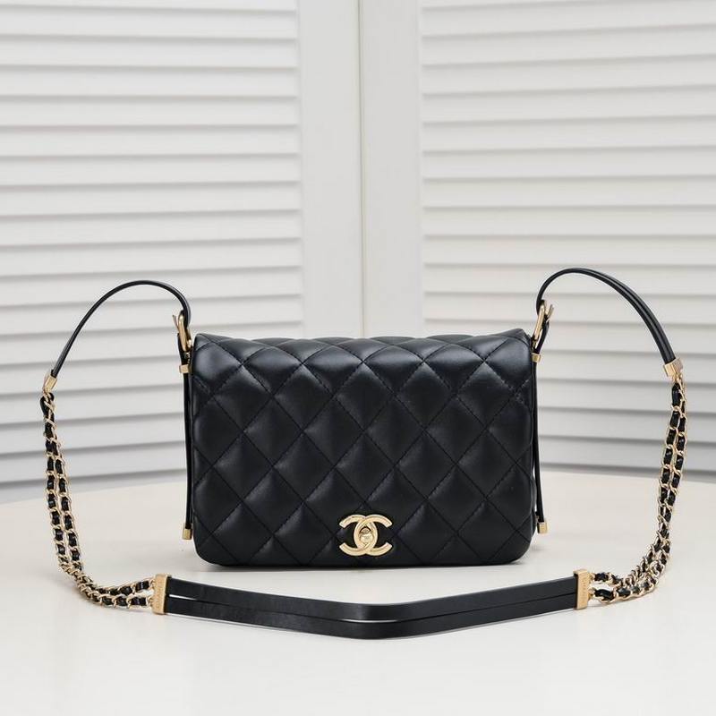 Chanel Handbags 751